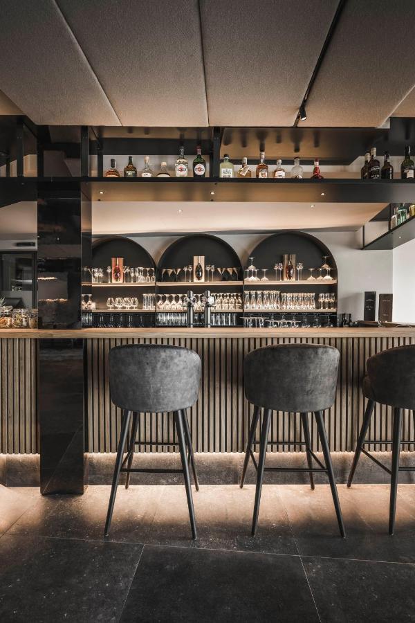 松维加尼酒店 蒂鲁罗 外观 照片